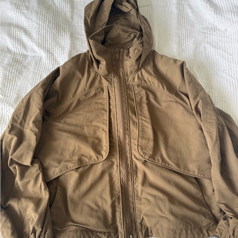 Women Lululemon Tan Hooded Jacket
